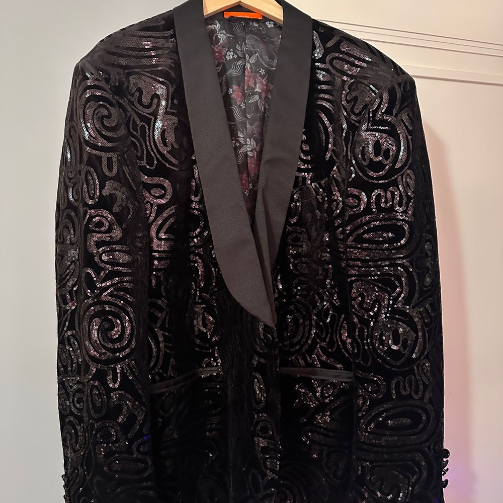 TALLIA Black Blazer with Red and Gray Dragon Lining